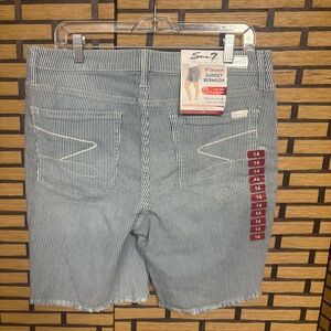Seven7‎ Blue And White Sunset Bermuda Denim Shorts Size 14